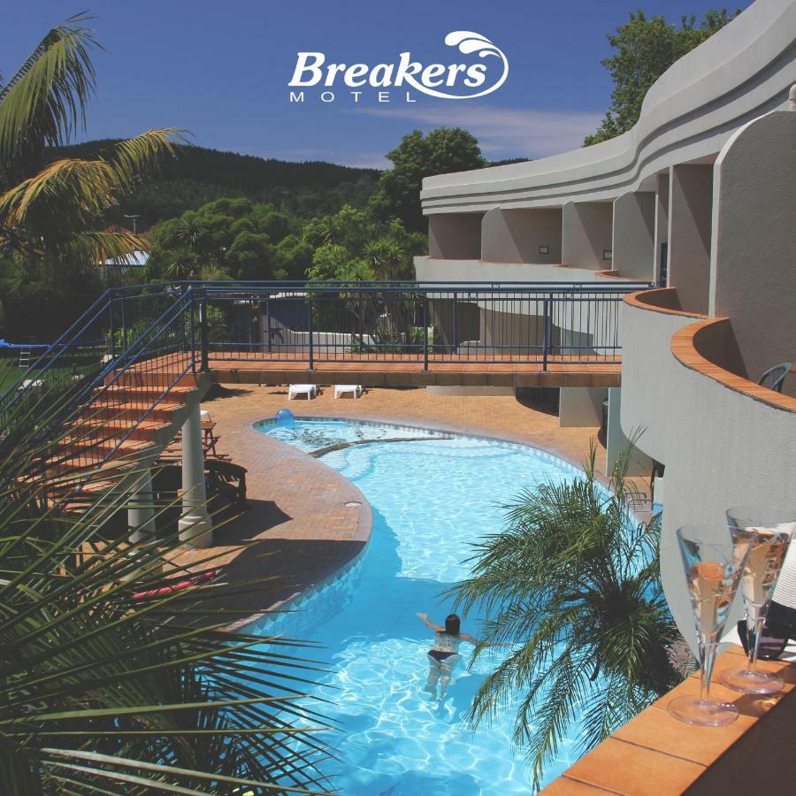 Breakers Motel ファンガマタ エクステリア 写真